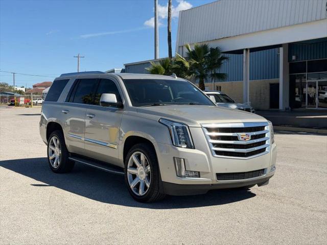 2017 Cadillac Escalade Luxury