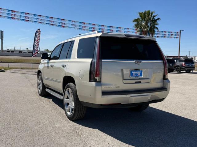 2017 Cadillac Escalade Luxury