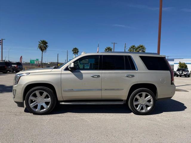 2017 Cadillac Escalade Luxury