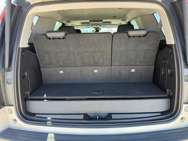 2017 Cadillac Escalade Luxury
