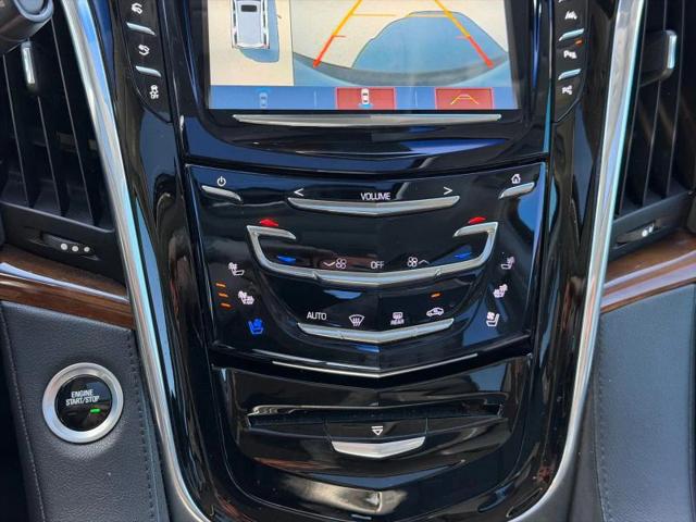 2017 Cadillac Escalade Luxury