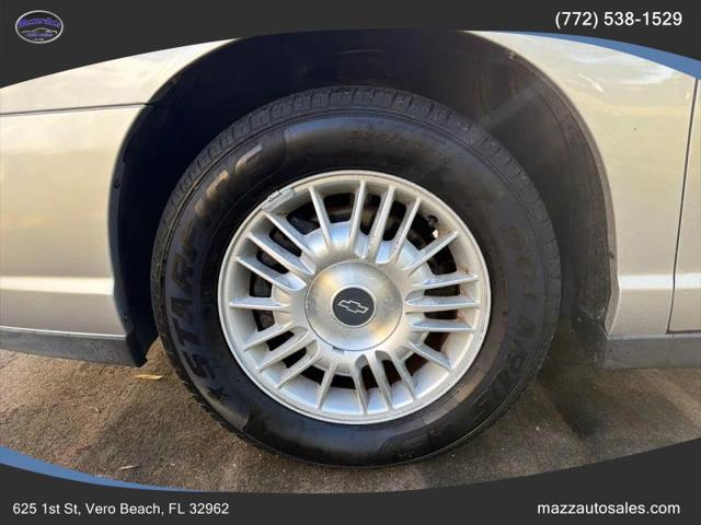 2000 Chevrolet Monte Carlo LS