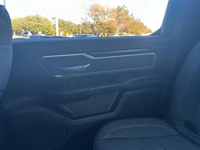 2021 Ram 1500 Big Horn Crew Cab 4x4 5'7" Box