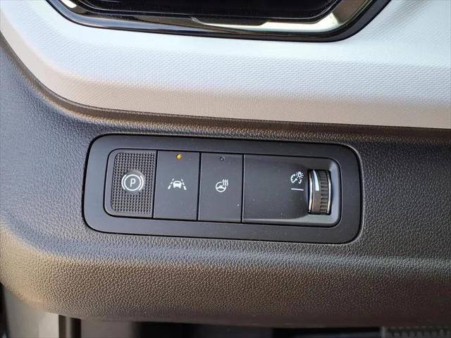 2027 Chevrolet Bolt RS FWD