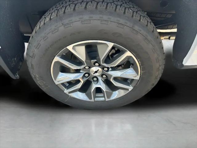 2026 Chevrolet Silverado 1500 4WD Crew Cab Short Bed RST