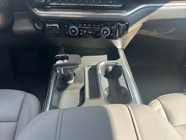 2026 Chevrolet Silverado 1500 4WD Crew Cab Short Bed RST