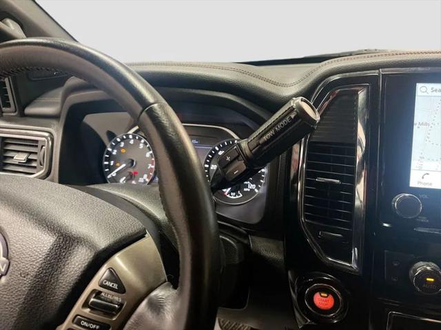 2024 Nissan Titan Crew Cab Platinum Reserve 4x4