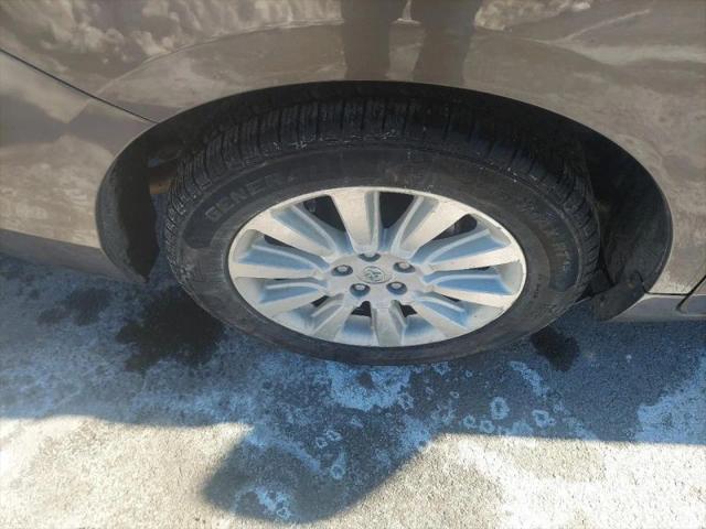 2013 Toyota Sienna LE 7 Passenger