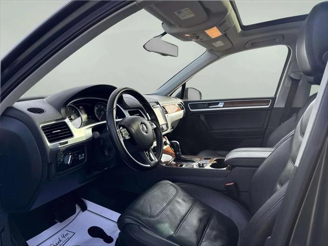 2012 Volkswagen Touareg TDI Lux