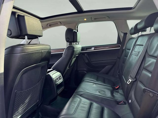 2012 Volkswagen Touareg TDI Lux