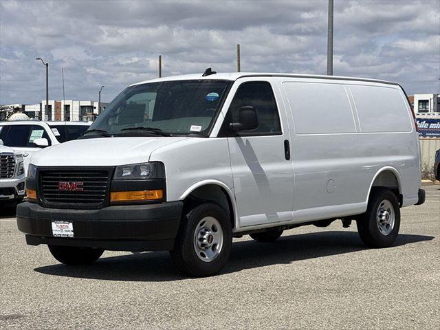 2026 GMC Savana Cargo 2500 Regular Wheelbase, Work Van, RWD