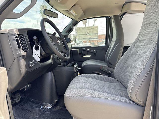2026 GMC Savana Cargo 2500 Regular Wheelbase, Work Van, RWD
