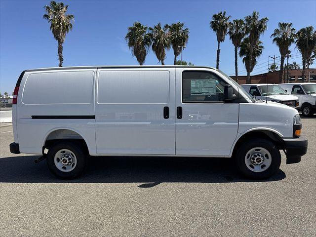 2026 GMC Savana Cargo 2500 Regular Wheelbase, Work Van, RWD