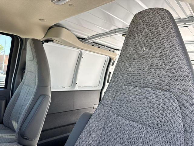2026 GMC Savana Cargo 2500 Regular Wheelbase, Work Van, RWD