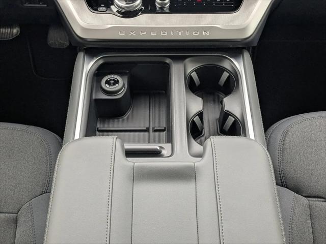 2026 Ford Expedition Max Active MAX