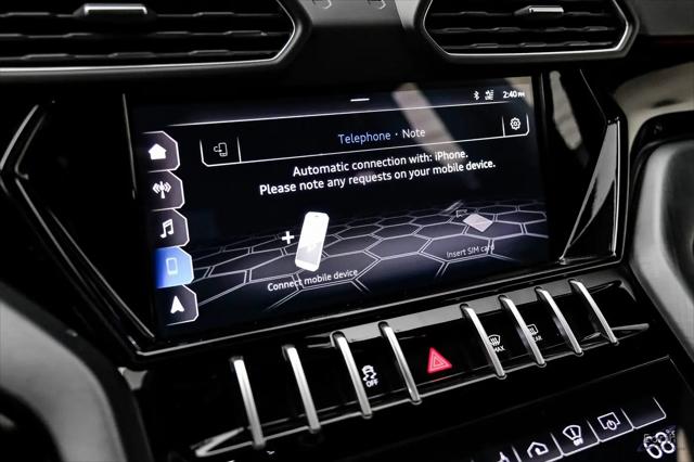 2021 Lamborghini Urus Pearl Capsule