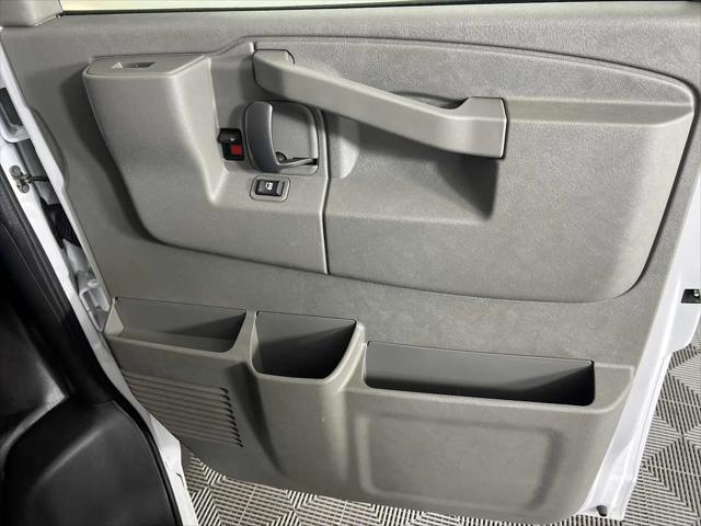 2025 GMC Savana Cargo RWD 2500 Regular Wheelbase Work Van