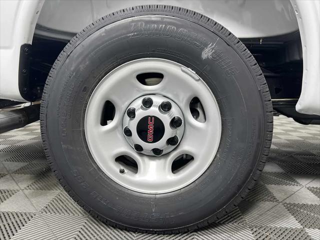 2025 GMC Savana Cargo RWD 2500 Regular Wheelbase Work Van