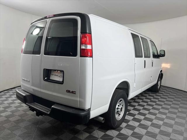 2025 GMC Savana Cargo RWD 2500 Regular Wheelbase Work Van