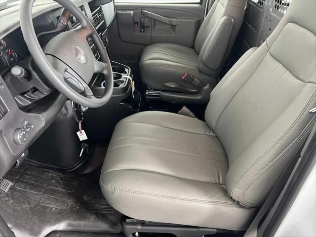 2025 GMC Savana Cargo RWD 2500 Regular Wheelbase Work Van