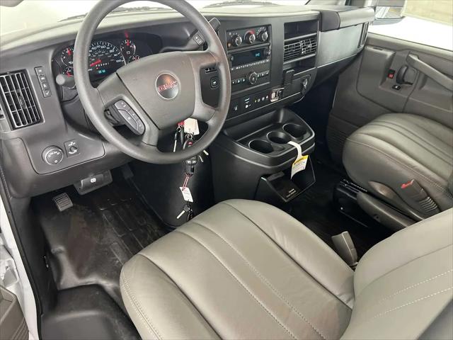 2025 GMC Savana Cargo RWD 2500 Regular Wheelbase Work Van