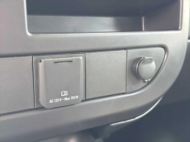 2025 GMC Savana Cargo RWD 2500 Regular Wheelbase Work Van