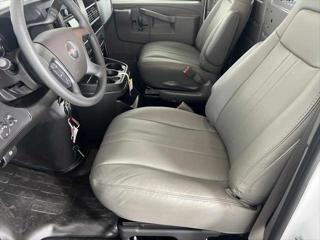 2025 GMC Savana Cargo RWD 2500 Regular Wheelbase Work Van