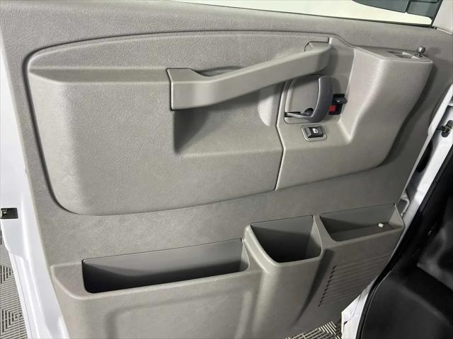 2025 GMC Savana Cargo RWD 2500 Regular Wheelbase Work Van