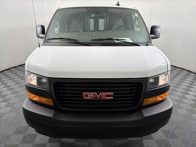 2025 GMC Savana Cargo RWD 2500 Regular Wheelbase Work Van