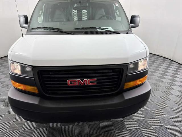 2025 GMC Savana Cargo RWD 2500 Regular Wheelbase Work Van