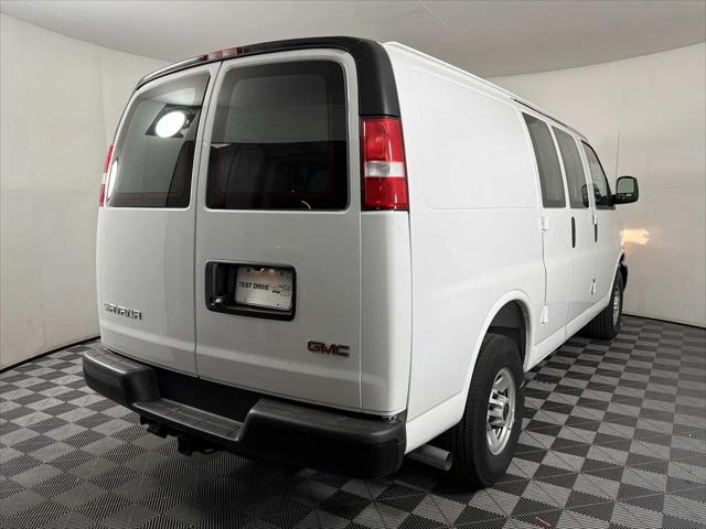 2025 GMC Savana Cargo RWD 2500 Regular Wheelbase Work Van