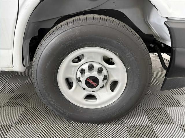 2025 GMC Savana Cargo RWD 2500 Regular Wheelbase Work Van