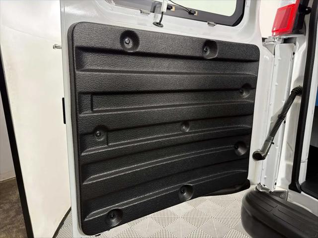 2025 GMC Savana Cargo RWD 2500 Regular Wheelbase Work Van