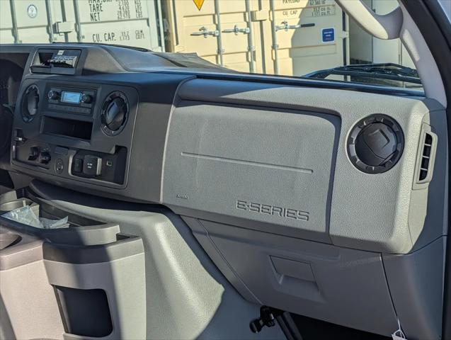 2026 Ford E-350 Cutaway E-Series Cutaway