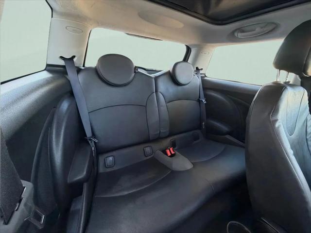 2010 MINI Cooper Cooper