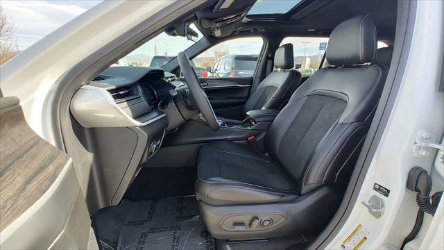2026 Jeep Grand Cherokee Altitude 4x4