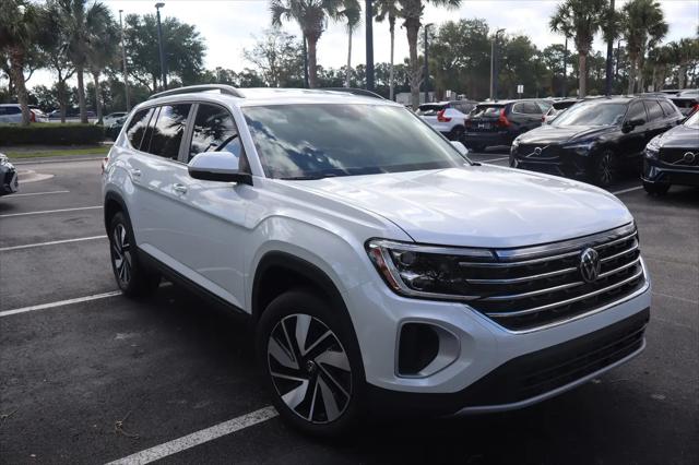 2026 Volkswagen Atlas SE with Technology