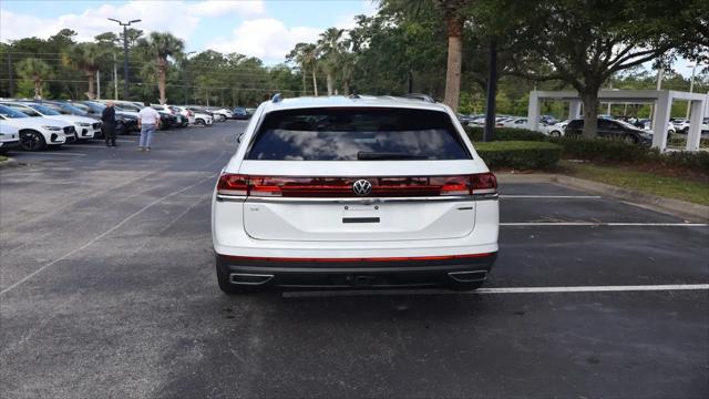2026 Volkswagen Atlas SE with Technology