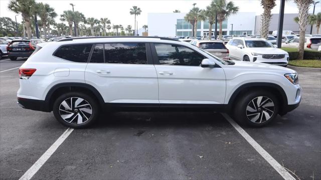 2026 Volkswagen Atlas SE with Technology