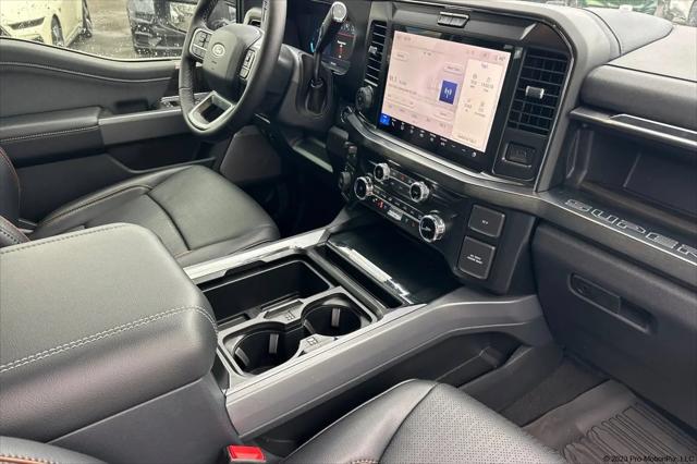 2025 Ford F-350 LARIAT