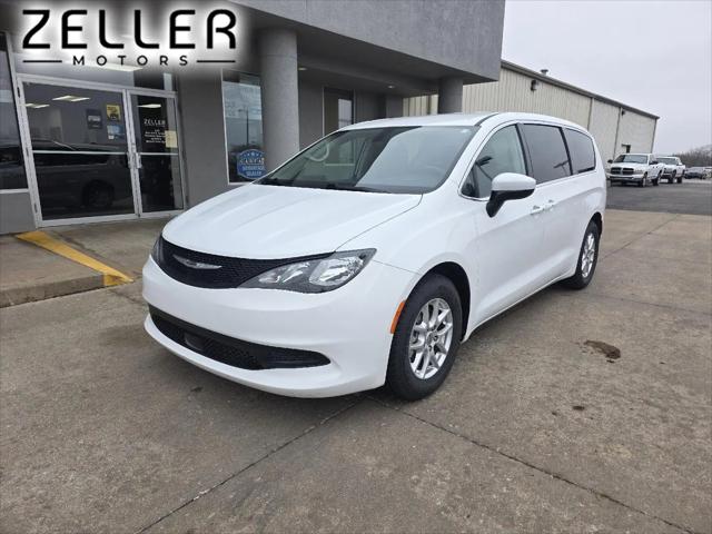 2022 Chrysler Voyager LX for sale in Arkansas City, KS