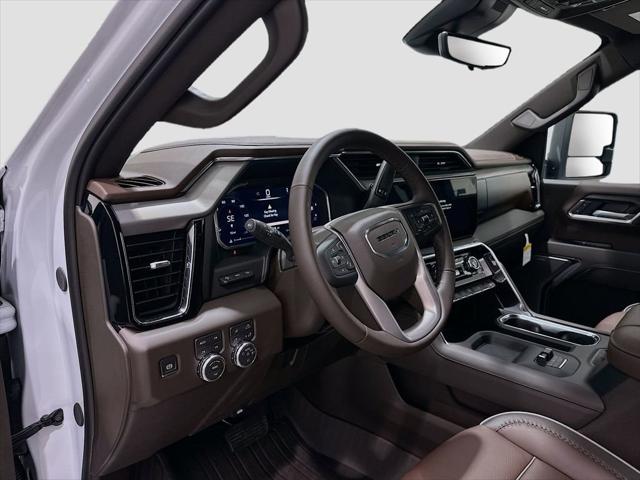 2026 GMC Sierra 2500HD Crew Cab, Standard Bed, Denali, 4WD