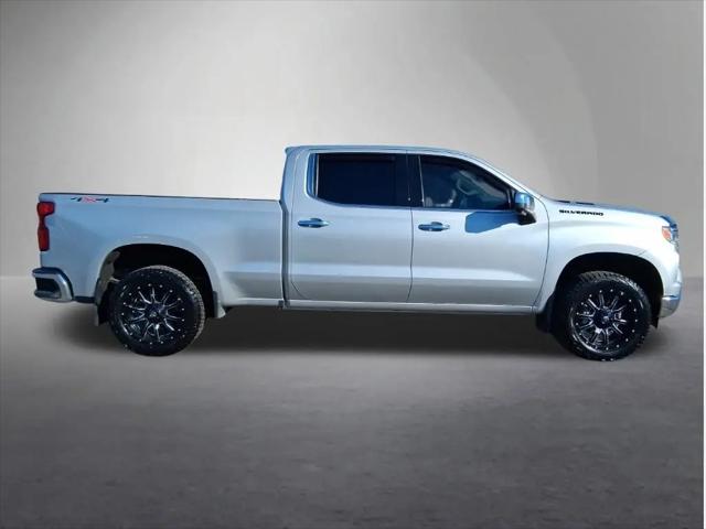 2022 Chevrolet Silverado 1500 4WD Crew Cab Standard Bed LTZ
