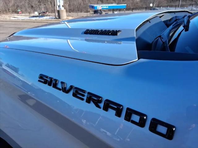 2022 Chevrolet Silverado 1500 4WD Crew Cab Standard Bed LTZ