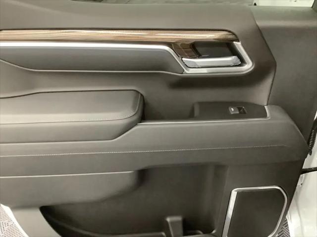 2026 Chevrolet Silverado 1500 4WD Crew Cab Short Bed RST