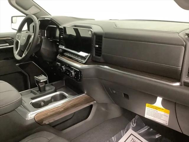 2026 Chevrolet Silverado 1500 4WD Crew Cab Short Bed RST