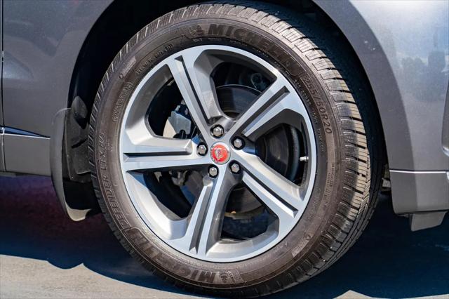 2018 Jaguar F-PACE 25t R-Sport