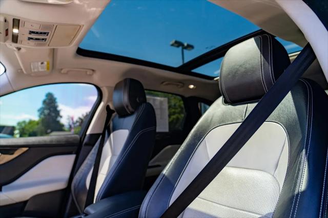 2018 Jaguar F-PACE 25t R-Sport