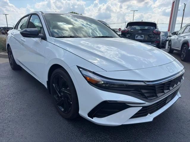 2026 Hyundai Elantra SEL Sport Premium