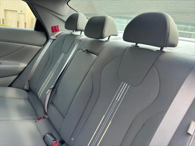 2026 Hyundai Elantra SEL Sport Premium